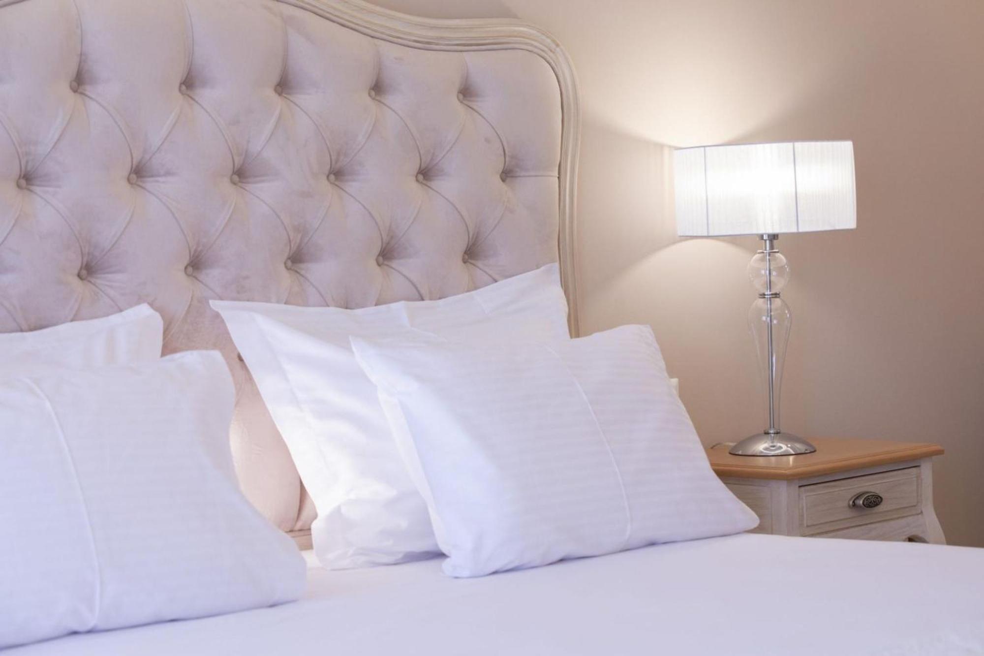 Vk Luxury Suites - Private Parking - Adults Only 니드리 외부 사진