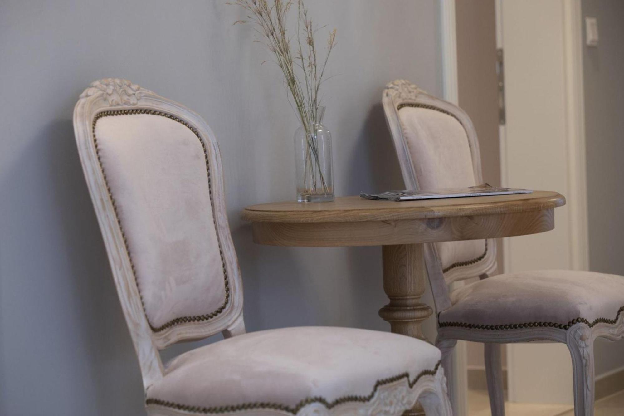 Vk Luxury Suites - Private Parking - Adults Only 니드리 외부 사진